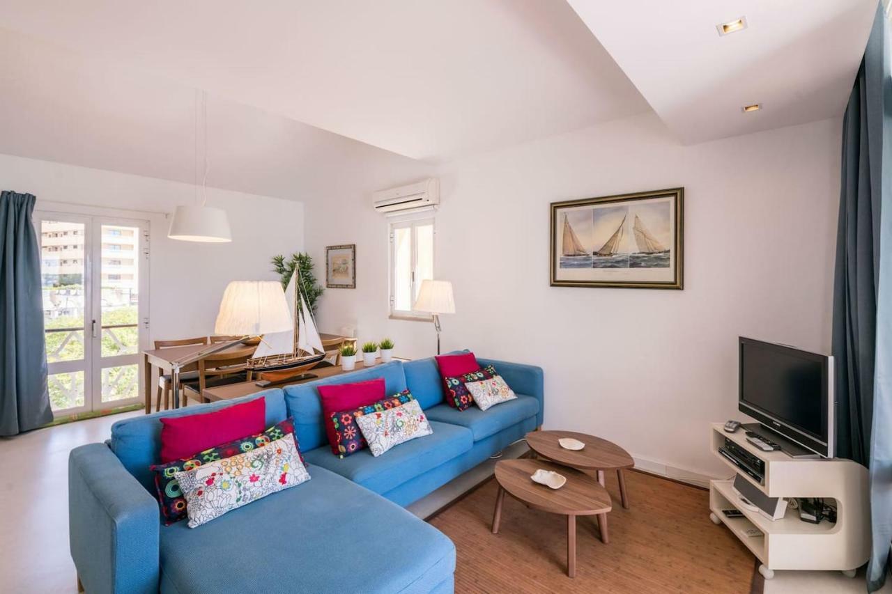 Lovelystay - Two Bedroom Duplex At Marina