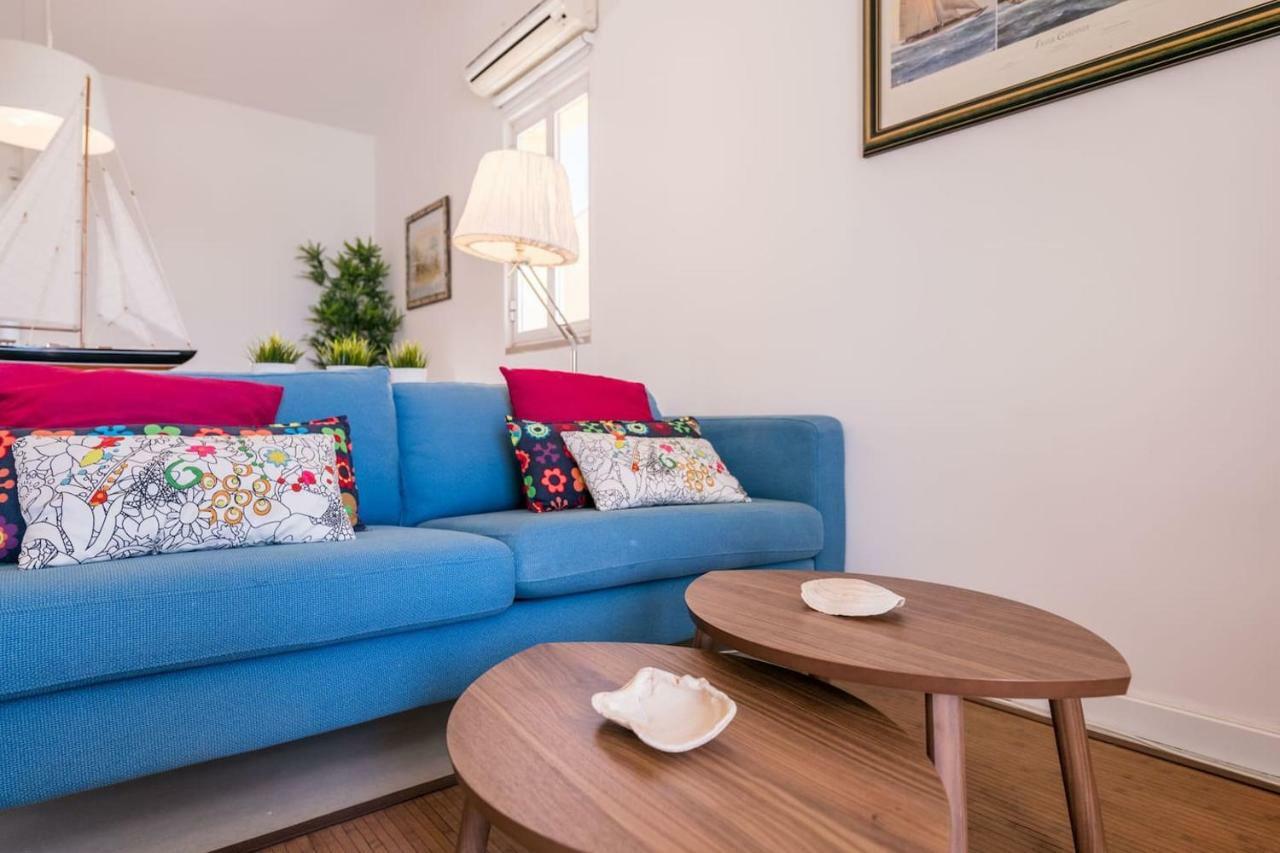 Lovelystay - Two Bedroom Duplex At Marina